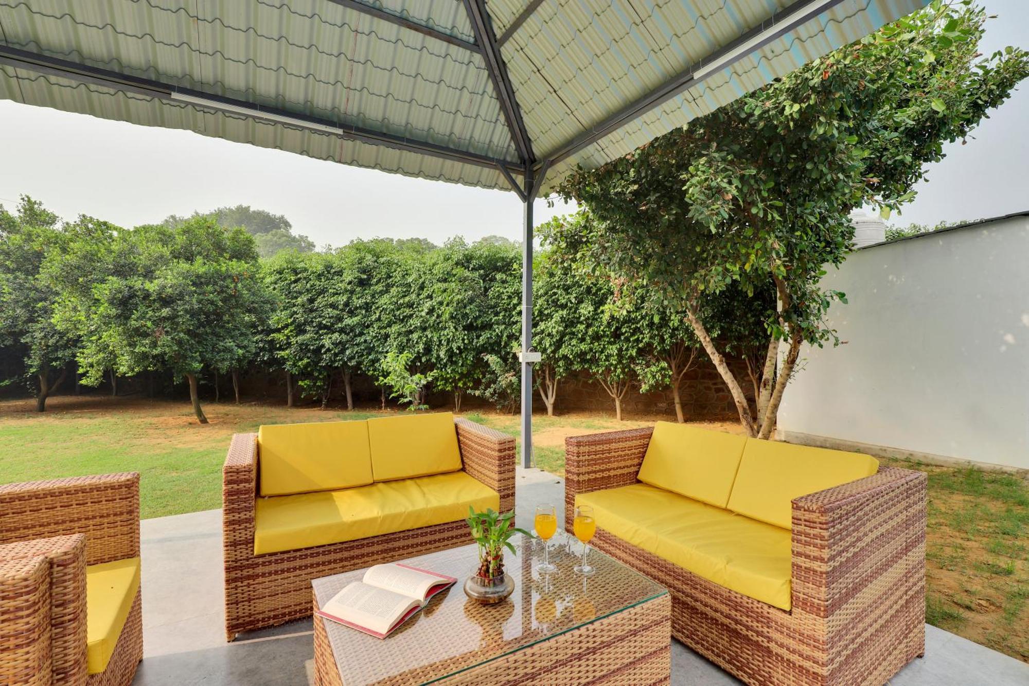 Alaya Stays 4Bhk Farmhouse With Pvt Pool & Garden - Manesar Gurgaon Dış mekan fotoğraf