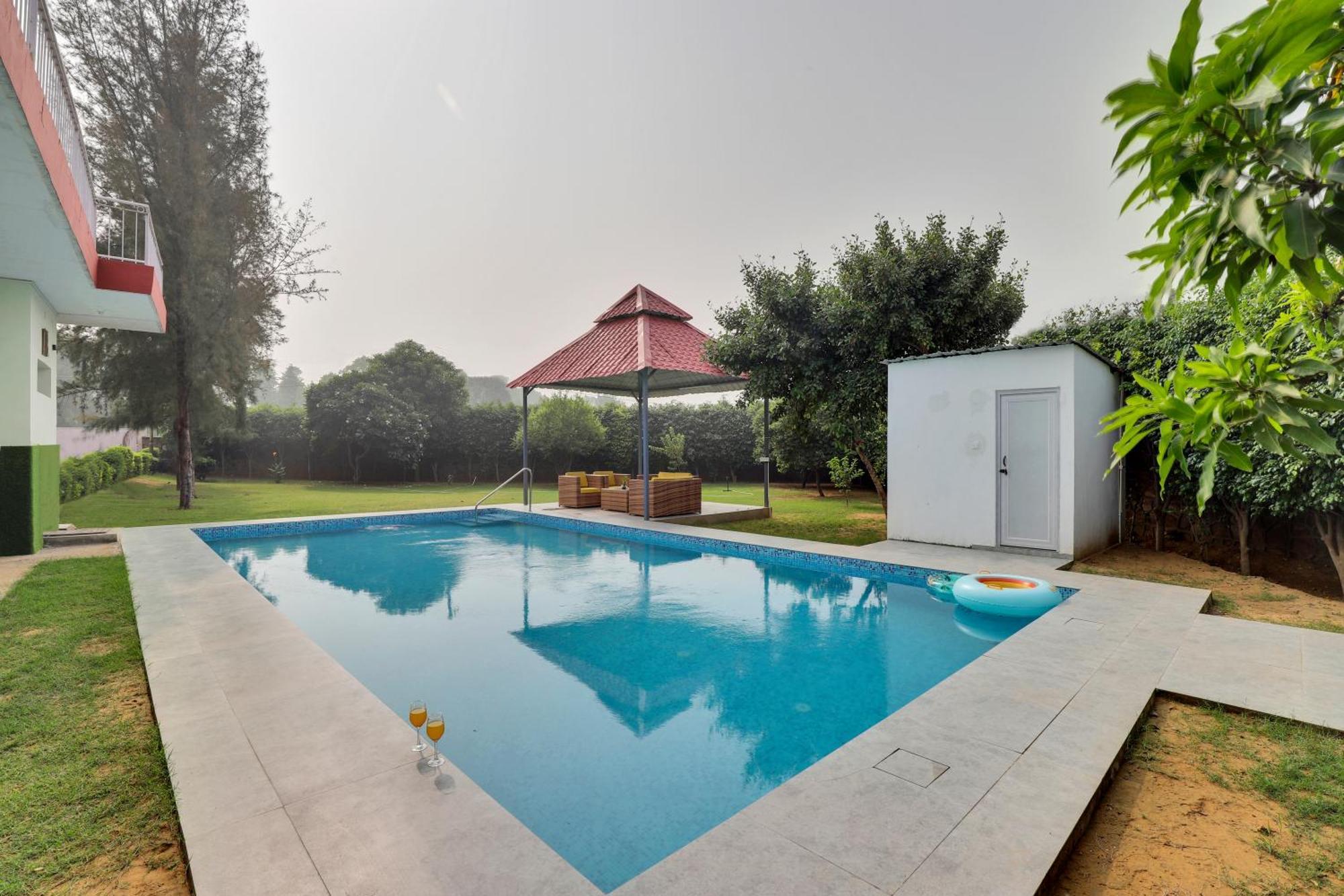 Alaya Stays 4Bhk Farmhouse With Pvt Pool & Garden - Manesar Gurgaon Dış mekan fotoğraf