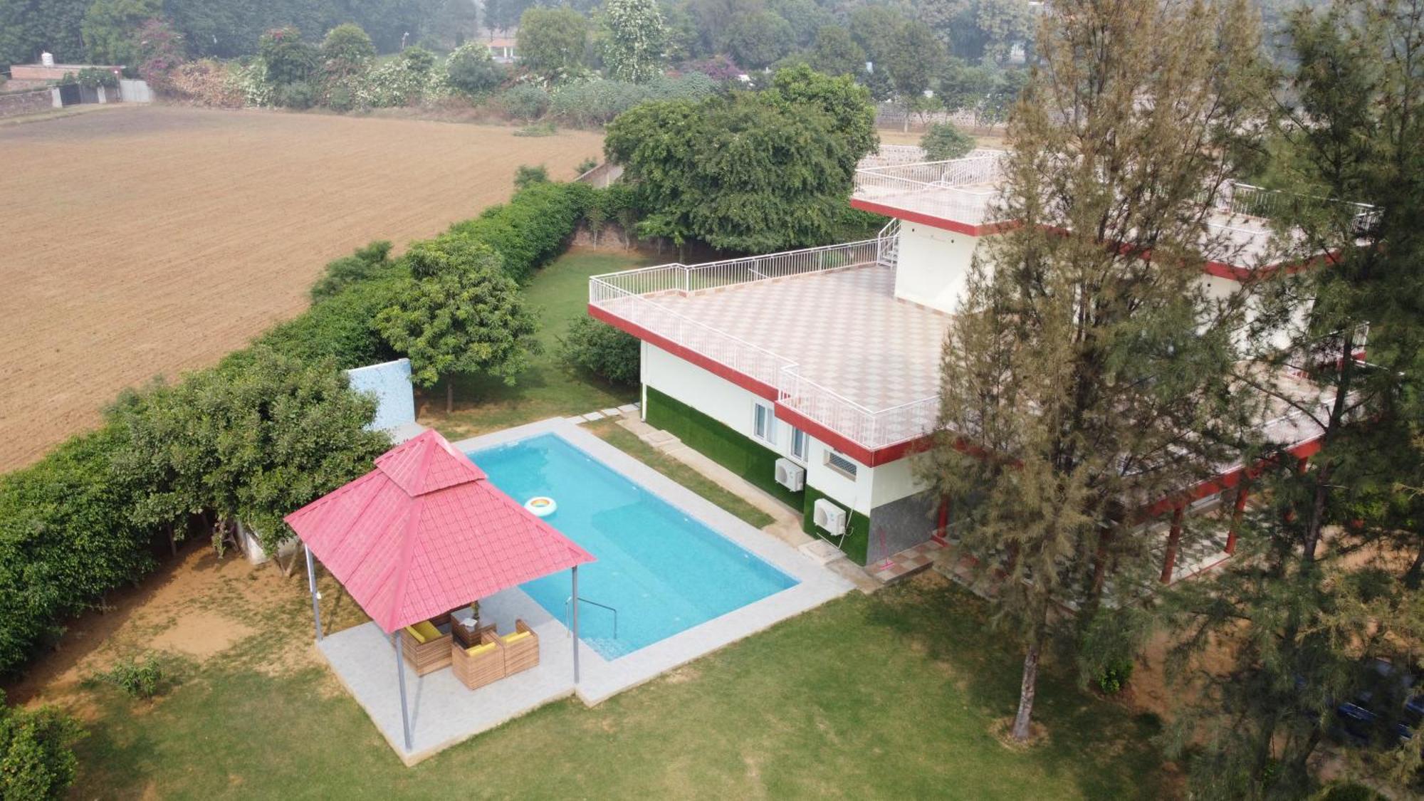 Alaya Stays 4Bhk Farmhouse With Pvt Pool & Garden - Manesar Gurgaon Dış mekan fotoğraf